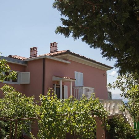 Apartments Josip By The Sea Novi Vinodolski Exterior foto