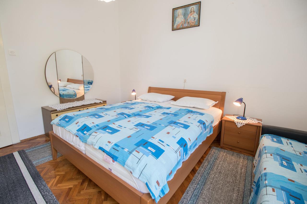Apartments Josip By The Sea Novi Vinodolski Exterior foto