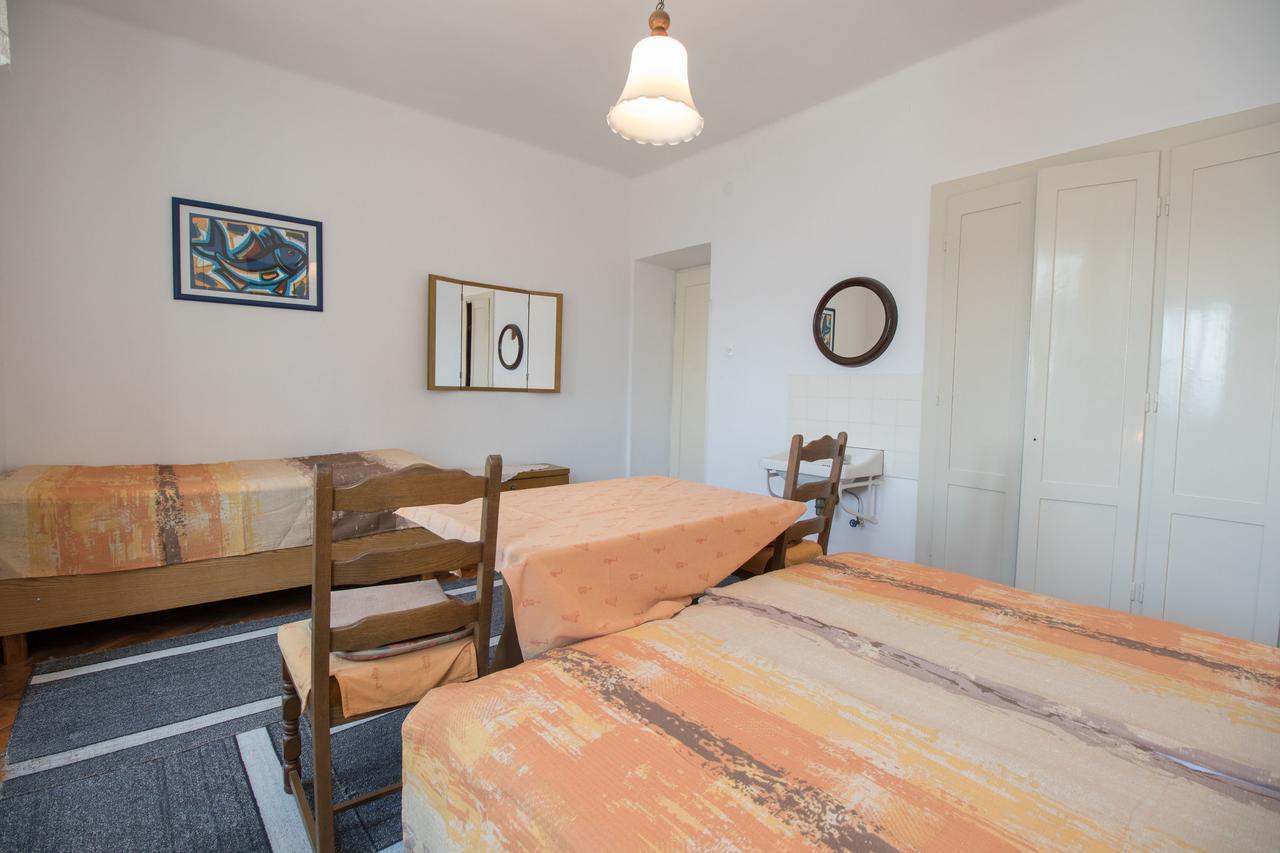 Apartments Josip By The Sea Novi Vinodolski Exterior foto