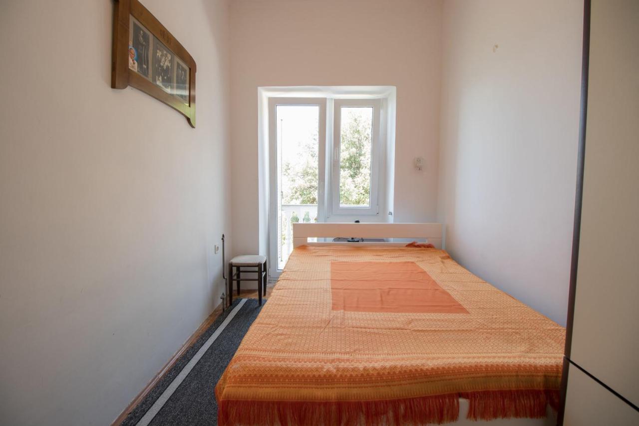 Apartments Josip By The Sea Novi Vinodolski Exterior foto